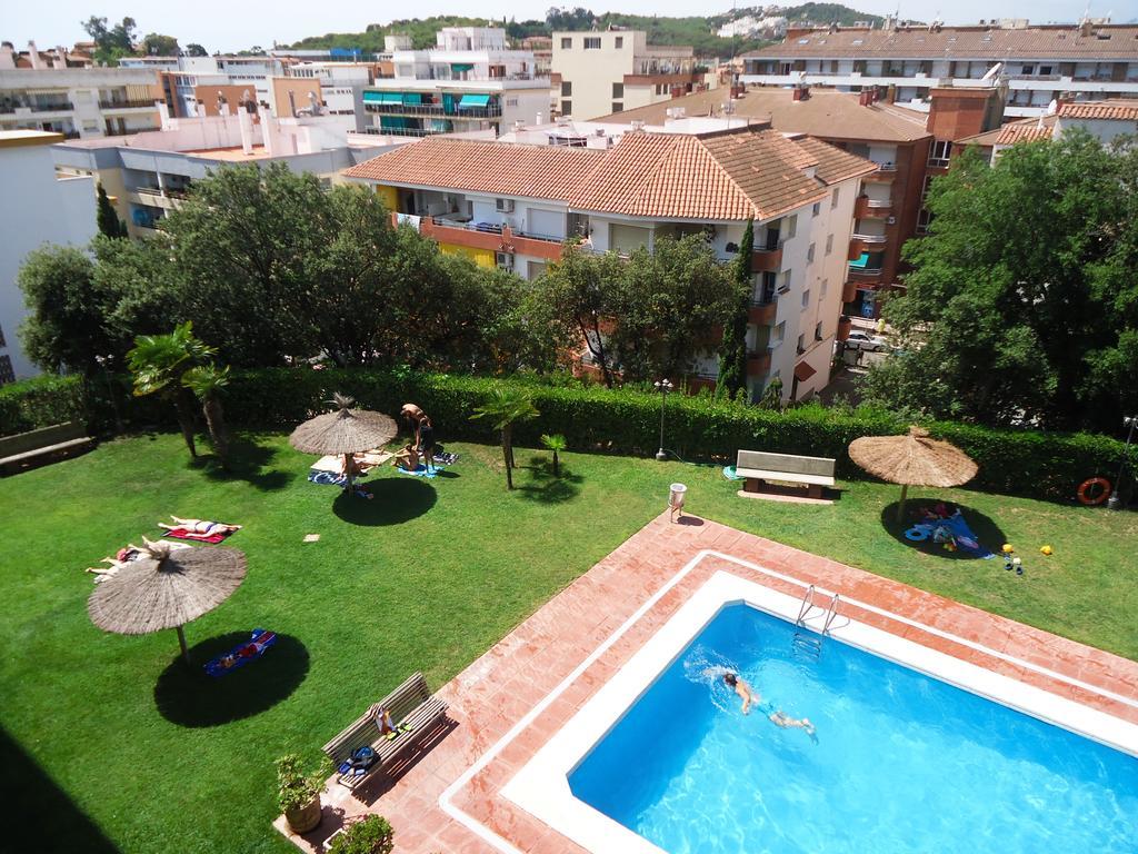 Apartaments Playas Lloret -Famous Family Resort Fenals Beach Льорет-де-Мар Экстерьер фото